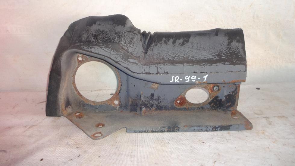 пыльник интеркулера правый б/у \ коррозия